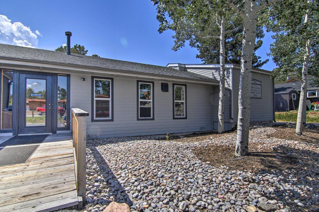 Mountain Cabin, Walk To Diningandmemorial Park! Woodland Park Exterior photo