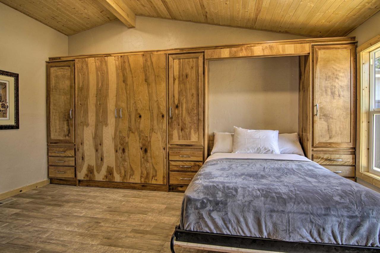 Mountain Cabin, Walk To Diningandmemorial Park! Woodland Park Exterior photo
