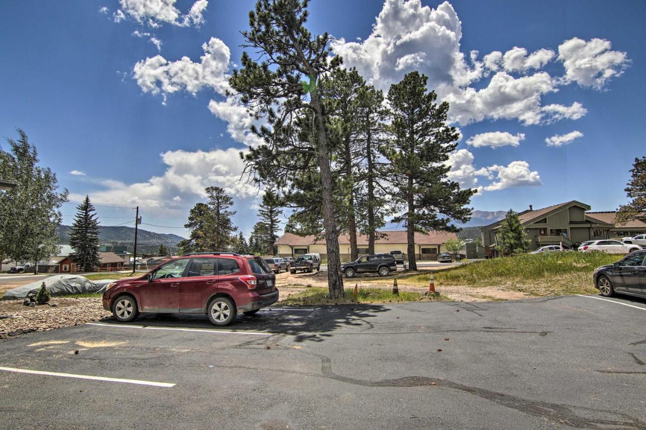 Mountain Cabin, Walk To Diningandmemorial Park! Woodland Park Exterior photo
